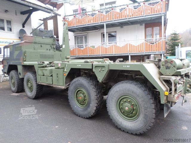 Caminhão com carroçaria intercambiável MAN MAN Multi 8x8 32.403 VFAEG 15 to Hackenlift Bund