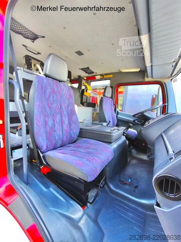 مركبة إطفاء الحرائق أتيغو LF 8/6 Mercedes-Benz Atego 815