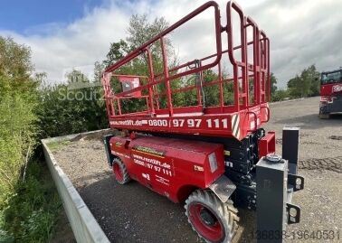 Ascenseur à ciseaux MAGNI DS 1218 RT Diesel 12,00 m