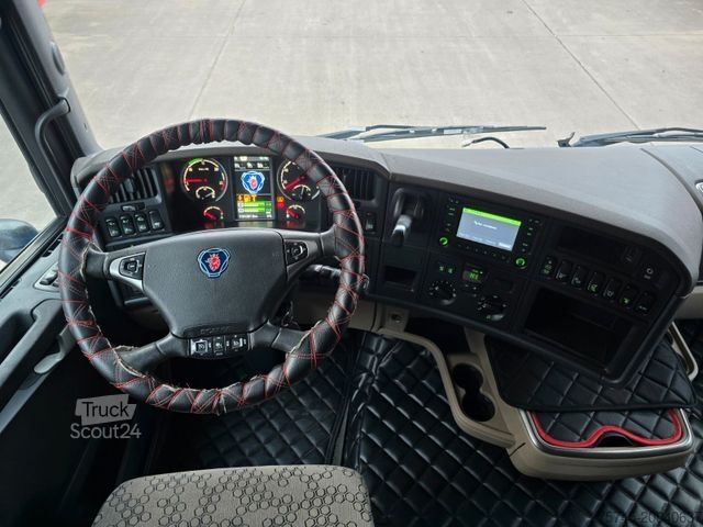Véhicule tracteur volume SCANIA R490 * STANDKLIMA * TEMP * RETARDER * 2X TANK