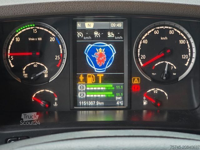 Véhicule tracteur volume SCANIA R490 * STANDKLIMA * TEMP * RETARDER * 2X TANK