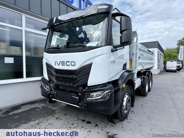 Billenő teherautó IVECO X-Way AD300X50Z HR OFF