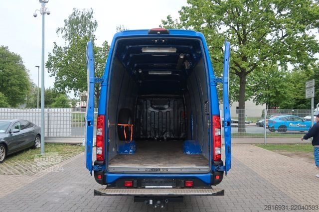 Højt tag varevogn IVECO Nr.7 Daily 70C17V AHK / Kamera /Maxi