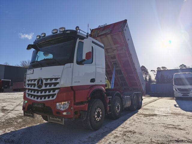 Basculantă cu 3 direcții Mercedes-Benz Arocs 3245