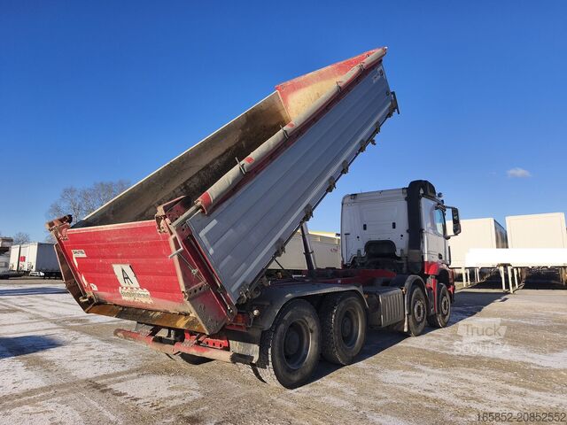Basculantă cu 3 direcții Mercedes-Benz Arocs 3245