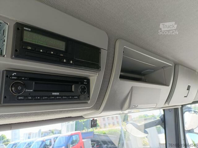 Huifopbouw met zeilen - zijwand Iveco eurocargo 140e28