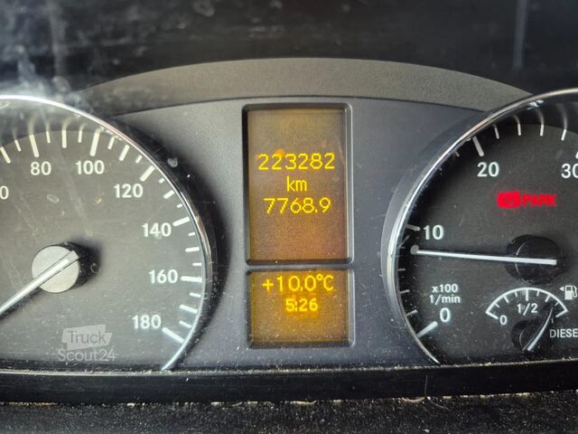 Camión caja Mercedes-Benz SPRINTER 316 CDI