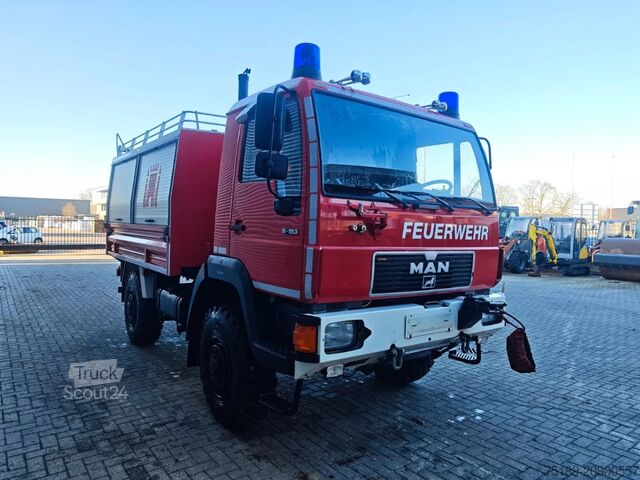 Camión de bomberos MAN 8.153 4x4 Rotzler Winch!