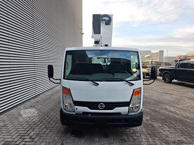 Plataforma elevadora Nissan Cabstar 35.11 GSR E200PX