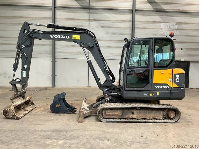 Rupsgraafmachine Volvo EC 60 E