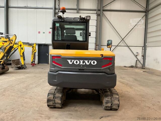 Rupsgraafmachine Volvo EC 60 E