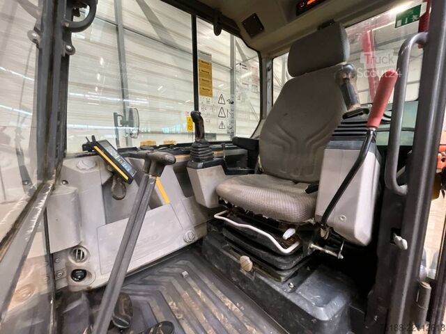 Rupsgraafmachine Volvo EC 60 E