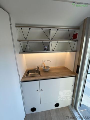 Lakókocsi HOBBY Beachy 420 Modell 2025 / 1200kg Achse