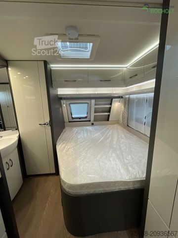 Lakókocsi HOBBY Excellent 560 CFe Modell 2025 / 2000 Kg Achse