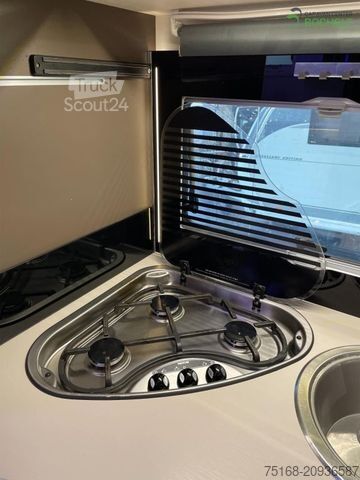 Autorulotă semi-integrată CHALLENGER Mageo 270 170 PS /Automatische SAT /Dieselheizun