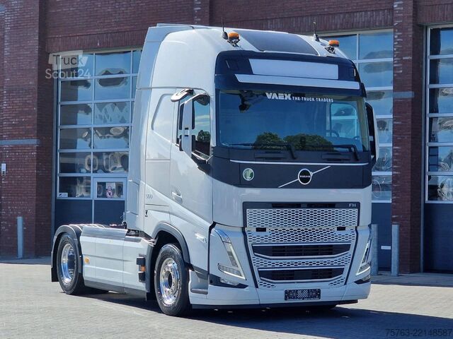 Standard-SZM Volvo FH 13.500 Globetrotter XL 4x2 - NEW - Full spec...