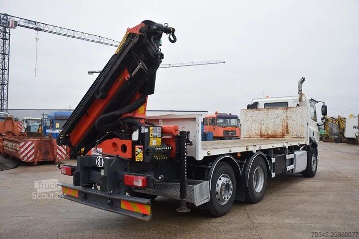 Vrachtwagen met kraan DAF CF 370