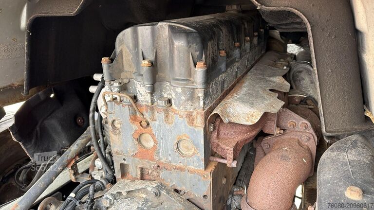 Chassis cabine Renault Premium 320 (BOITE MANUELLE / MANUAL GEARBOX)