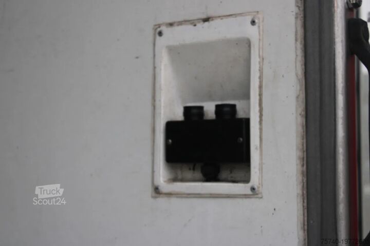 Gekoeld/bevroren transport Scania R490 + 6X2 + EURO 6 + heating truck/ flowers FU...