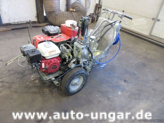 Straßenmarkierung Graco LineLazer Viscount I Airlesspumpe Marki
