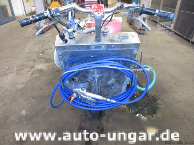 Straßenmarkierung Graco LineLazer Viscount I Airlesspumpe Marki