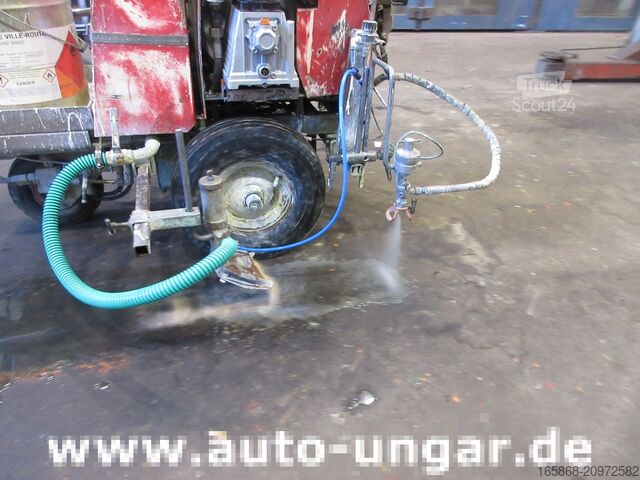 Straßenmarkierung Graco LineLazer Viscount I Airlesspumpe Marki