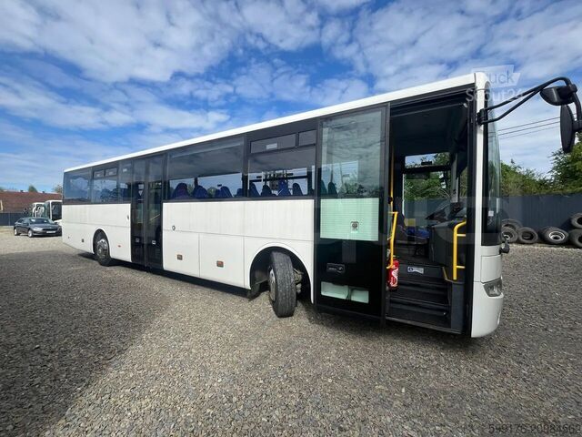 Intercity bus Mercedes-Benz Intouro