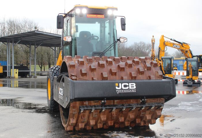 Walzenzug JCB Vibromax VM 118 D inkl. Schaffußbandage