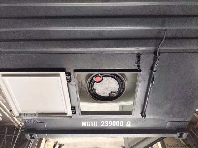 Tankcontainer  20DV Tankcontainer mit 25.700 L Kessel