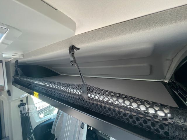 Kastenwagen Wohnmobil / Campervan PÖSSL Summit Shine 540 | Autom. | Premium Ausstattung