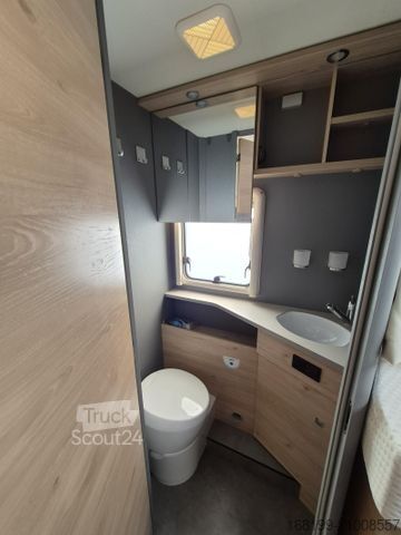 Semi-integrated camper DETHLEFFS Just Camp Active T 7052 EB