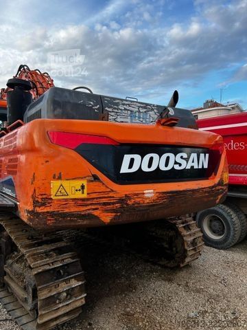 Excavatrice à chaînes DOOSAN DX530LC-5