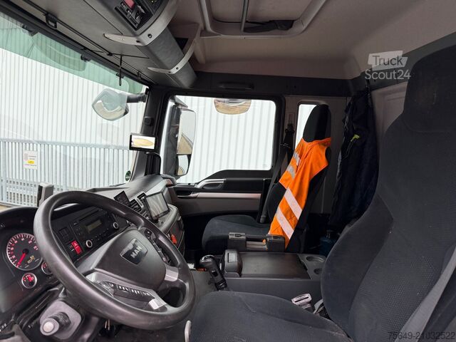 Tankwagen MAN TGS 26.440 6x2-4 BL TGS 26.440 6x2-4 BL, Lenk-/Liftachse, ADR, Esterer Tank ca. 20.340l, 3 Kammern