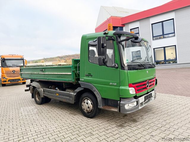 Driezijdige kipper bestelwagen Mercedes-Benz Atego 818 K 4x2 Atego 818 K 4x2, 2x AHK