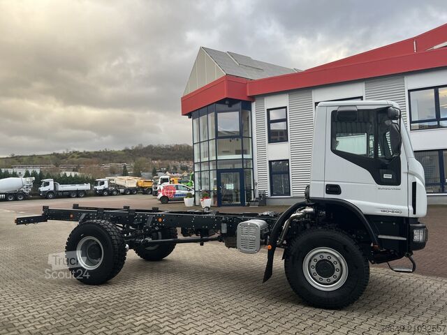 Châssis de camion Iveco EuroCargo ML150E24 WS 4x4 EuroCargo ML150E24 WS 4x4, Euro3, mehrfach Vorhanden!