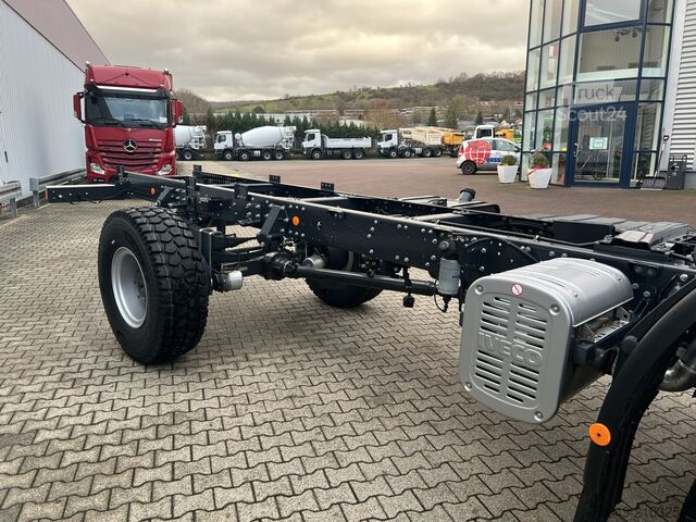 Châssis de camion Iveco EuroCargo ML150E24 WS 4x4 EuroCargo ML150E24 WS 4x4, Euro3, mehrfach Vorhanden!