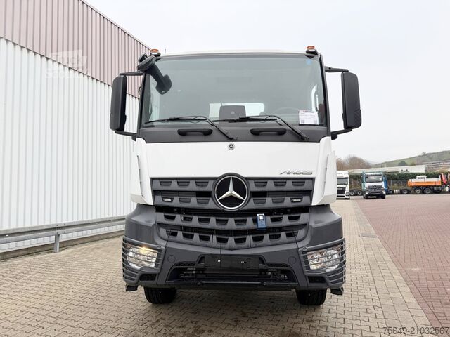 Șasiu de camion Mercedes-Benz Arocs 1840 K 4x2 Arocs 1840 K 4x2, MultimediaCockpit, 2x Nebenantrieb, NMV & Motorabtrieb