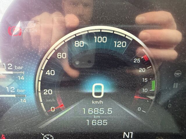 Lastbilchassi Mercedes-Benz Arocs 1840 K 4x2 Arocs 1840 K 4x2, MultimediaCockpit, 2x Nebenantrieb, NMV & Motorabtrieb