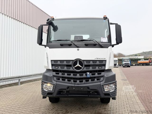 Lastbilchassi Mercedes-Benz Arocs 1840 K 4x2 Arocs 1840 K 4x2, MultimediaCockpit, 2x Nebenantrieb, NMV & Motorabtrieb