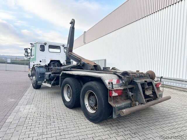 Camion benne à bras amovible Scania P93 HK 250 6x4L P93 HK 250 6x4L, Abrollkipper