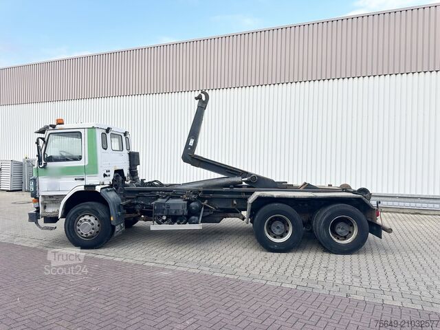 Camion benne à bras amovible Scania P93 HK 250 6x4L P93 HK 250 6x4L, Abrollkipper