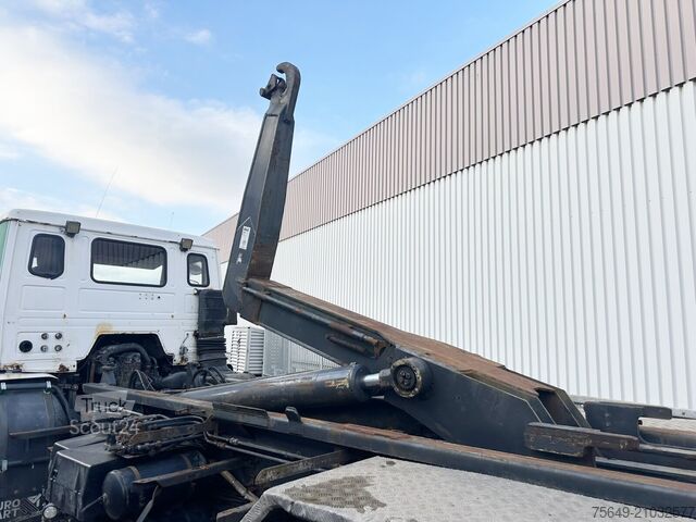 Kroklastbil Scania P93 HK 250 6x4L P93 HK 250 6x4L, Abrollkipper