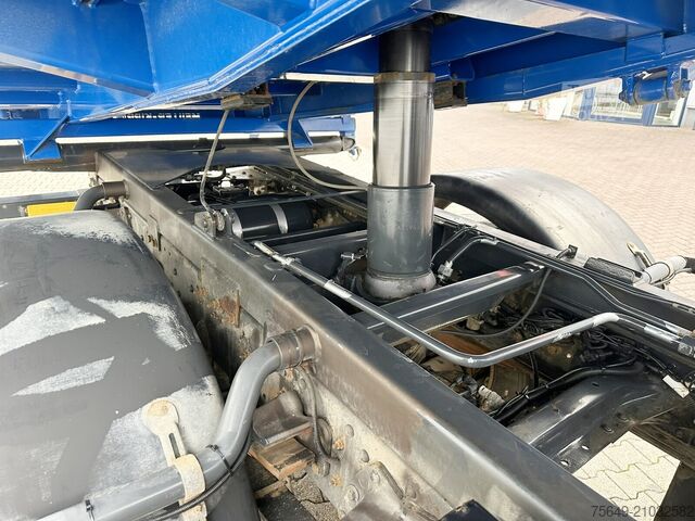 Macara turn Iveco EuroCargo ML140E25K 4x2 EuroCargo ML140E25K 4x2, EEV, Kran Hiab 077E-4 HiDuo, Funk