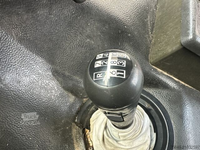 Lastbilchassi Scania P93 HK 250 6x4L P93 HK 250 6x4L