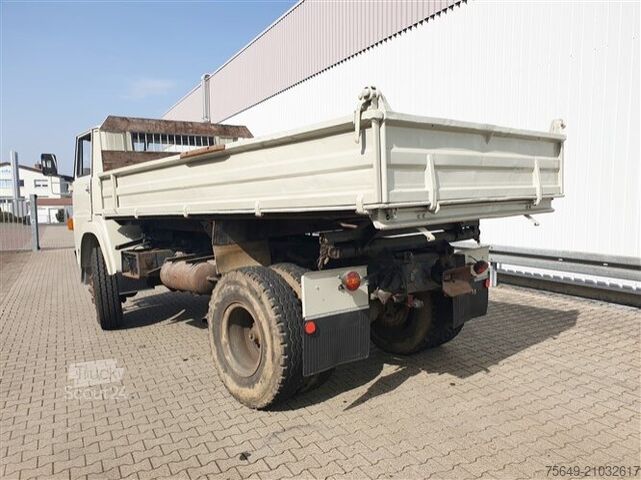Camion-benne tricar Henschel F 161 AK 4x4 F 161 AK 4x4