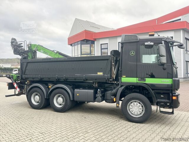 Grue à tour Mercedes-Benz Actros 3341 K 6x4 Actros 3341 K 6x4, Bormatik links, Heckkran Penz 10.83SH