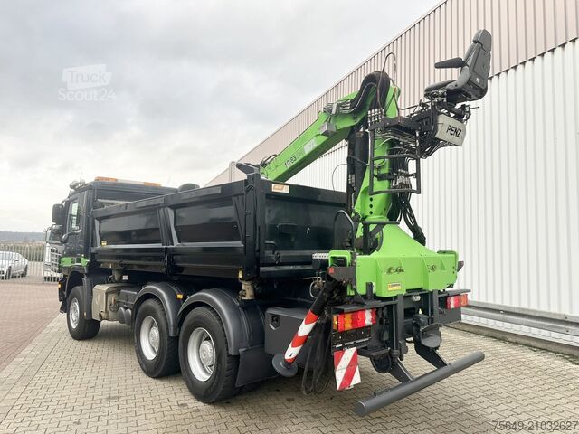 Grue à tour Mercedes-Benz Actros 3341 K 6x4 Actros 3341 K 6x4, Bormatik links, Heckkran Penz 10.83SH