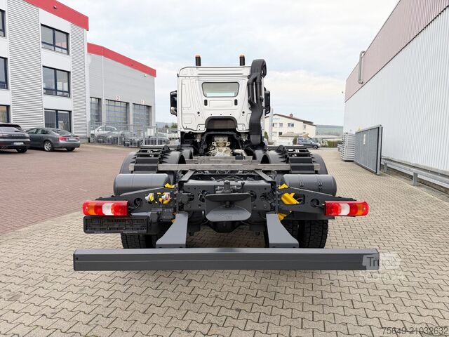 Lastbilchassi Mercedes-Benz Arocs 2542 L 6x2/4 Arocs 2542/45 L 6x2/4, Vorlauflenk-/liftachse, Navi, MultimediaCockpit