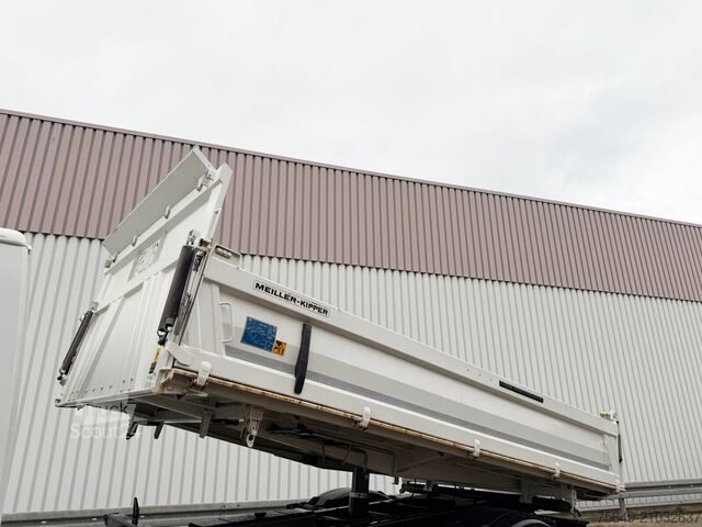 Camion-benne tricar Iveco ML180E32 4x2 ML180E32 4x2