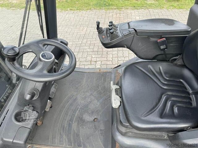 Vysokozdvižný vozík Linde H30D-02